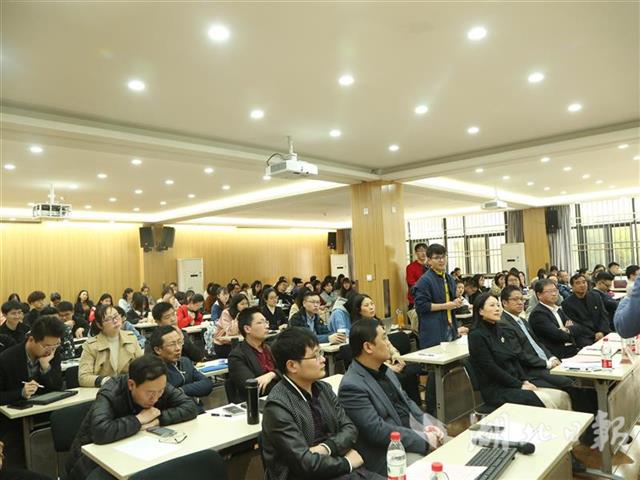 pub_CB20190430185711183090.jpg pub_CB20190430185711183090.jpg